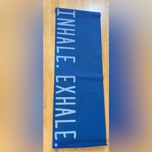 Yoga Mat INHALE. EXHALE.
Pre owned